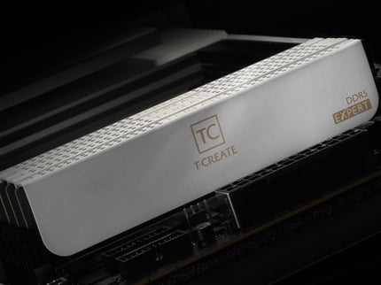 TEAMGROUP T-Create Expert CL30 Overclocking 10L DDR5 32GB