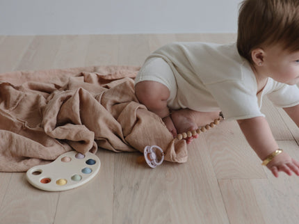 Mushie Organic Cotton Muslin Swaddle Blanket