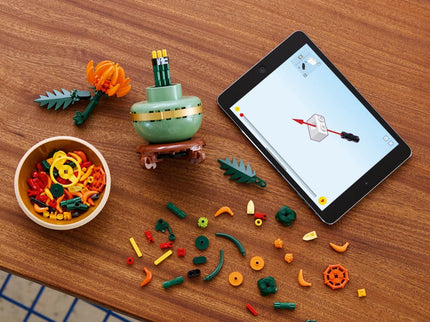 LEGO Botanicals Chrysanthemum Building Set for Home Decor 10368