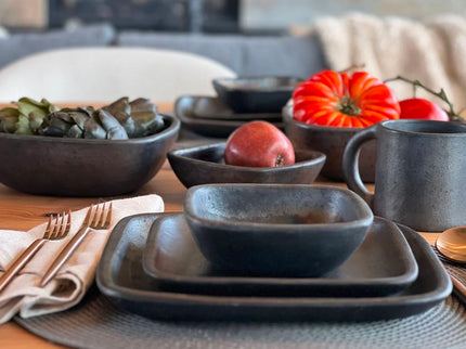 Longpi Pottery Dinner Plate - Large