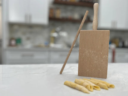 Italian Gnocchi and Garganelli Board with Rolling Pin