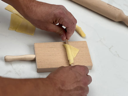 Italian Gnocchi and Garganelli Board with Rolling Pin