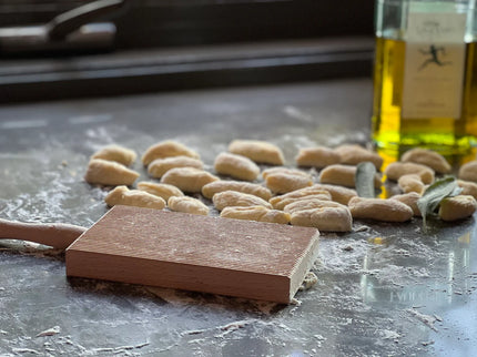 Italian Gnocchi and Garganelli Board with Rolling Pin