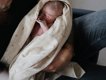 Mushie Organic Cotton Muslin Swaddle Blanket