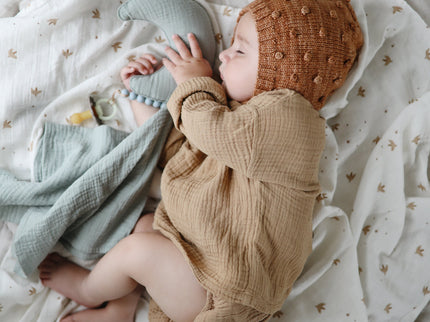 Mushie Organic Cotton Muslin Swaddle Blanket