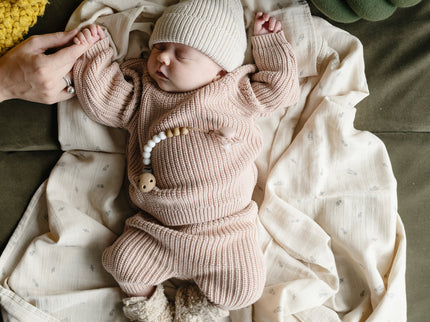 Mushie Organic Cotton Muslin Swaddle Blanket