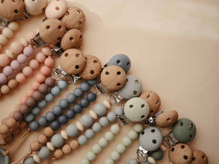 Mushie Silicone Pacifier Clip | Eva