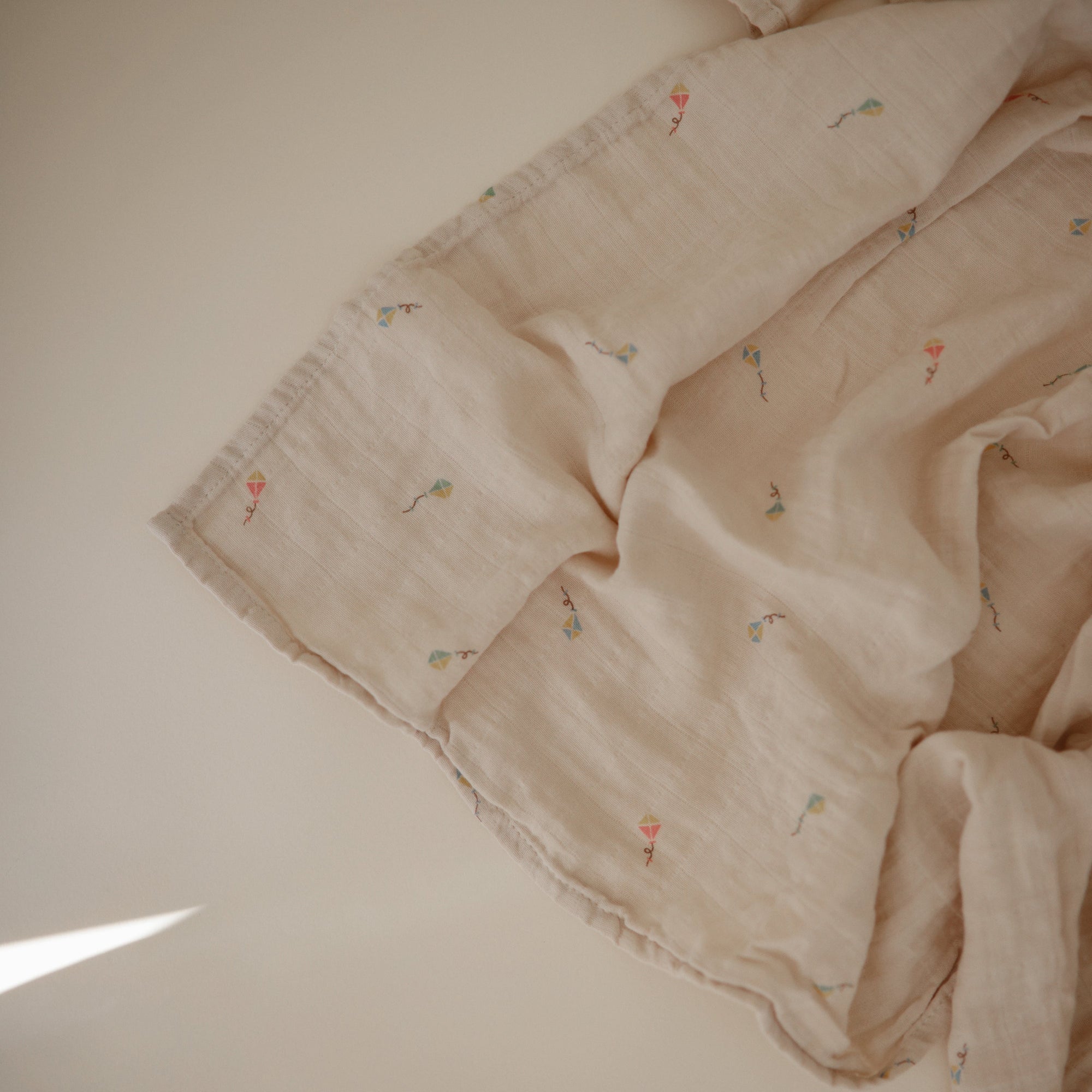 Mushie Organic Cotton Muslin Swaddle Blanket