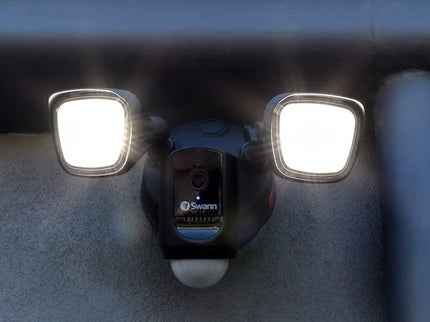 Swann Wireless floodlight security camera Outdoor 1-Camera 1080P Hardwired Floodlight Micro Sd Security Camera System