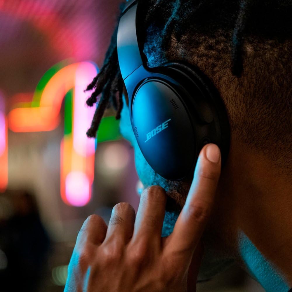 Bose QuietComfort 45 Wireless Noise-Cancelling Headphones – Triple Black, Bluetooth, Renewed.