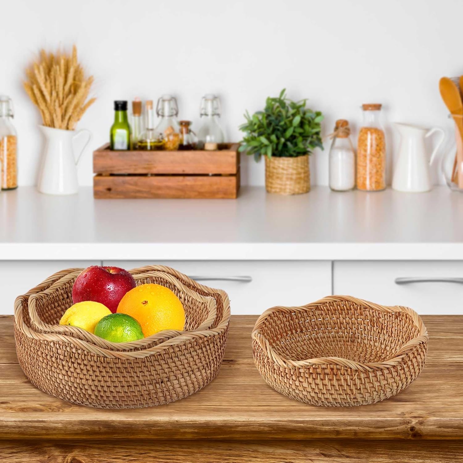 Solora 5 Pcs Round Rattan