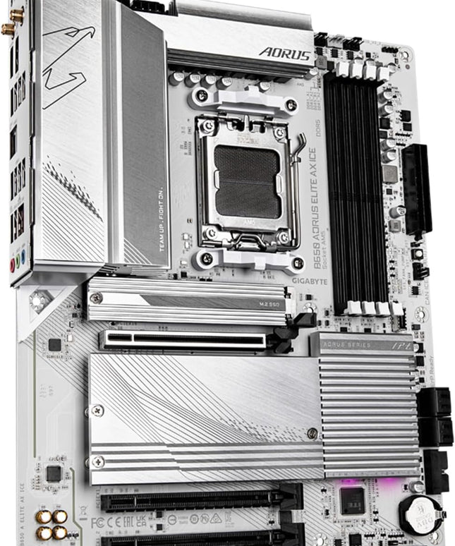 GIGABYTE B650 AORUS Elite AX ICE