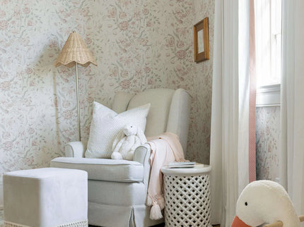 Bukett Wallpaper in Powder Pink