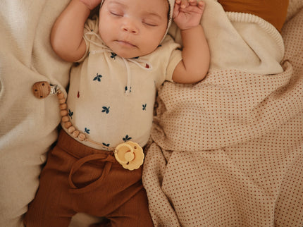 Mushie Organic Cotton Muslin Swaddle Blanket