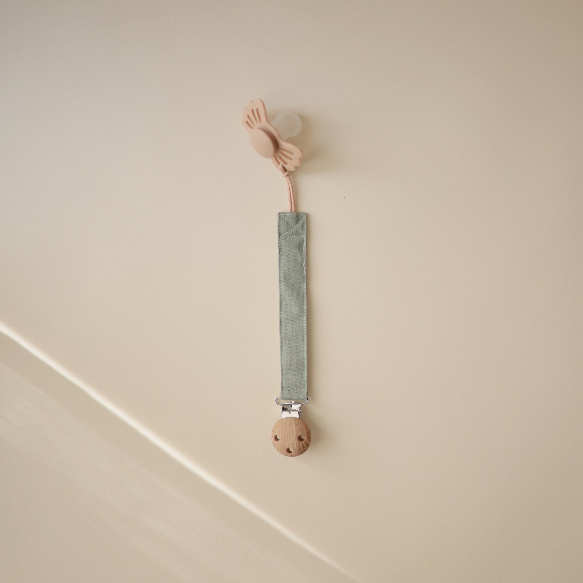 LPC-103, Linen Pacifier Clip 2-Pack