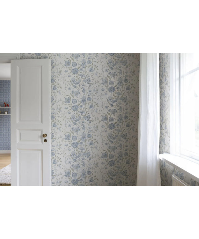 Bukett Wallpaper in Sky Blue