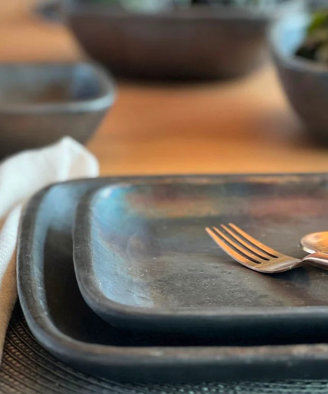 Longpi Pottery Dinner Plate - Small