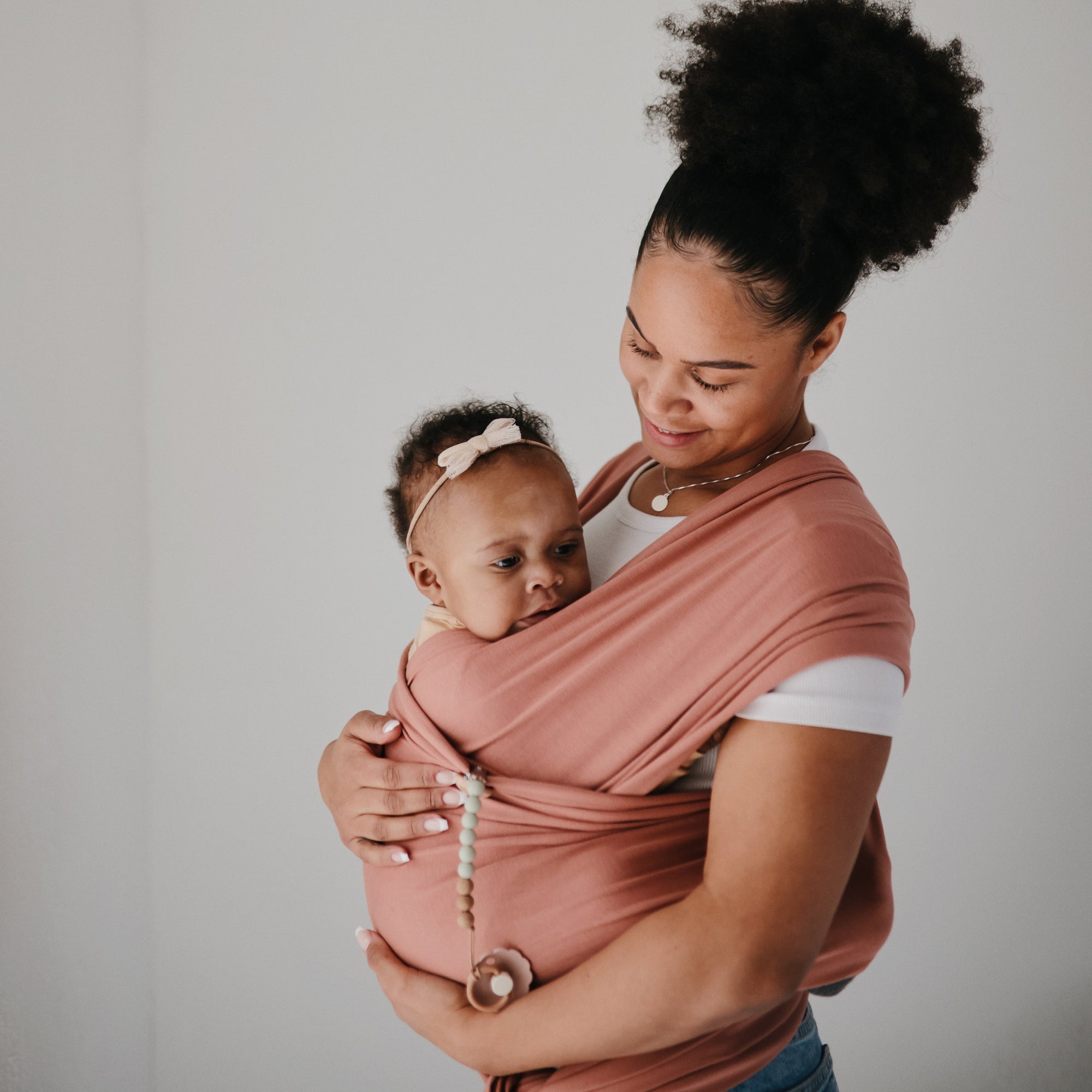 Mushie Silicone Pacifier Clip | Eva