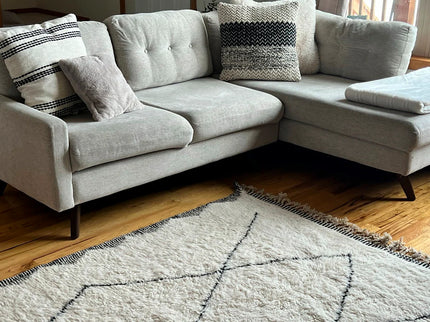 Moroccan Beni Ourain Berber Rug - Handmade - Medium Size