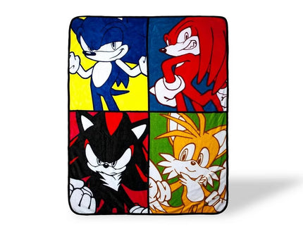 Sonic The Hedgehog Warhol 45 x 60 In Fleece Throw Blanket
