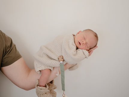 Mushie Linen Pacifier Clip 2-Pack