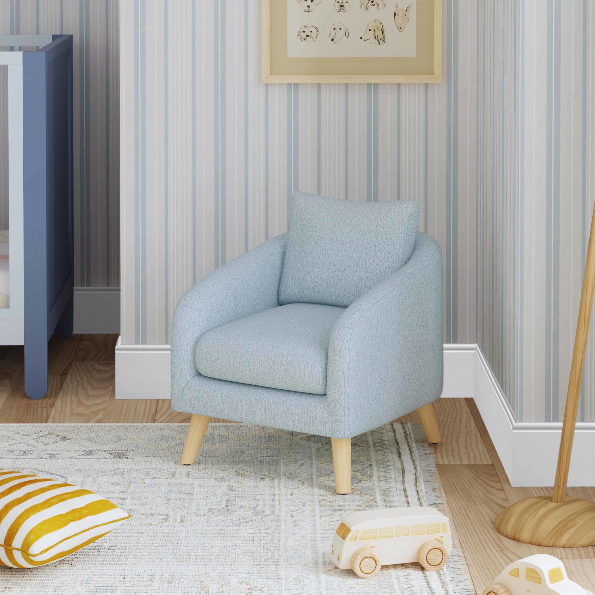 M30703HBLLF,DaVinci,Nina Kids Chair in Heathered Blue with Light Wood Feet