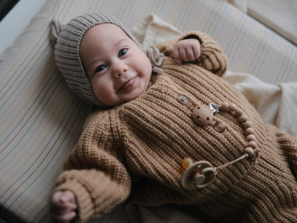 Mushie Silicone Pacifier Clip | Hera