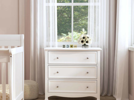 M5523W,DaVinci,Kalani 3-Drawer Dresser in White Finish