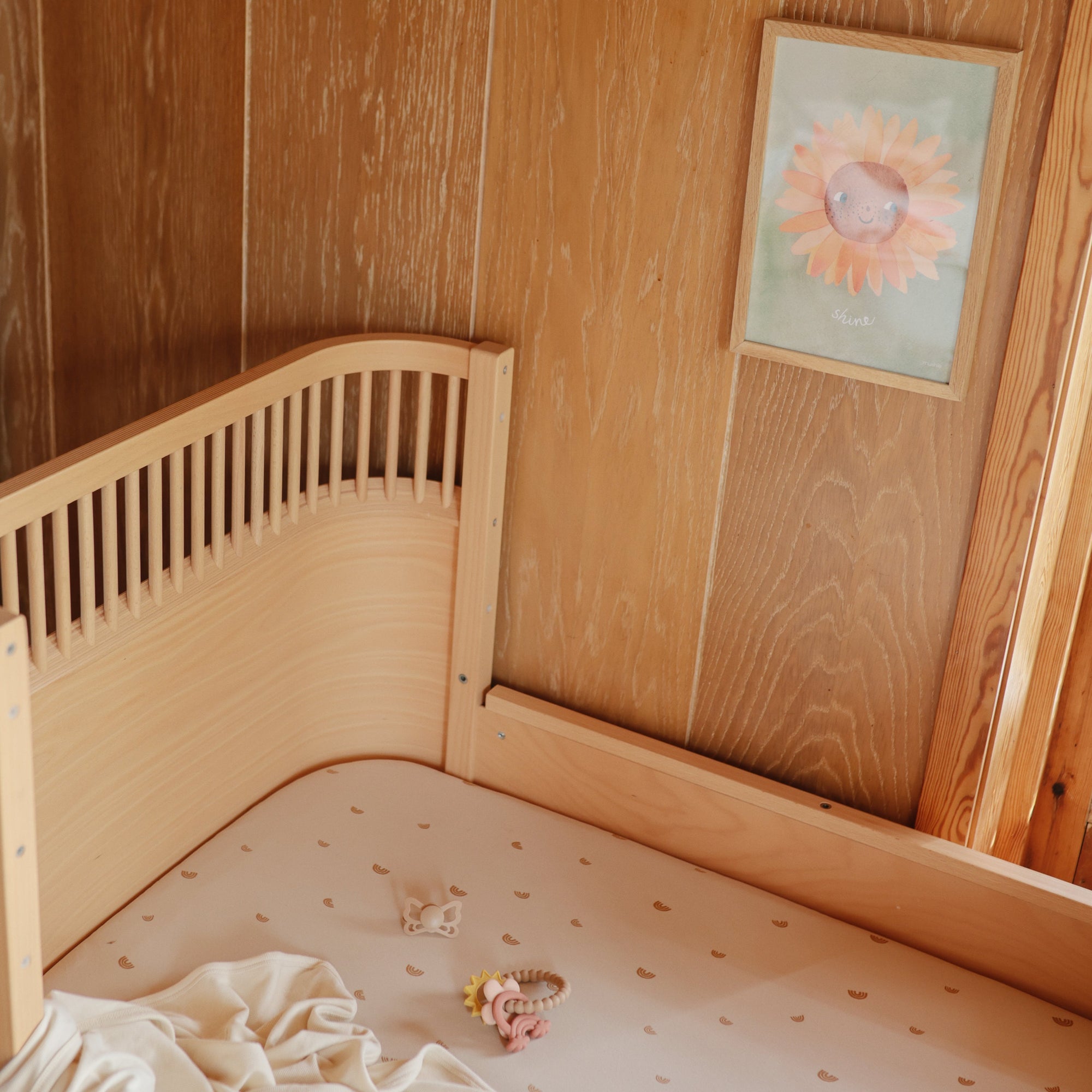 SCS-2001, Mushie Stretchy Crib Sheet