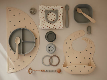 Mushie Silicone Pacifier Clip | Eva