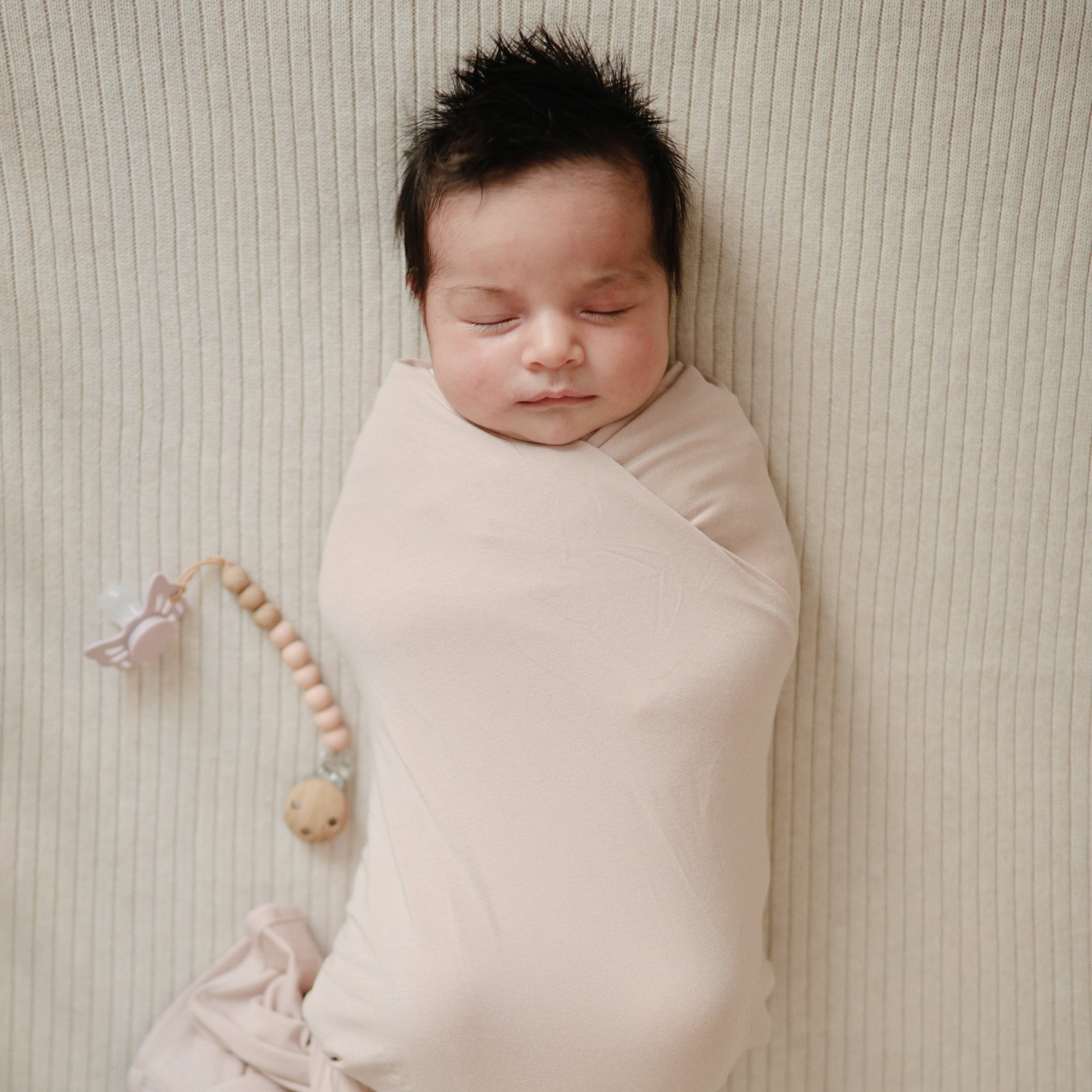 Mushie Silicone Pacifier Clip | Eva