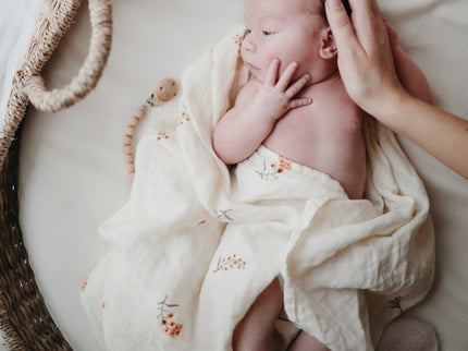 Mushie Organic Cotton Muslin Swaddle Blanket