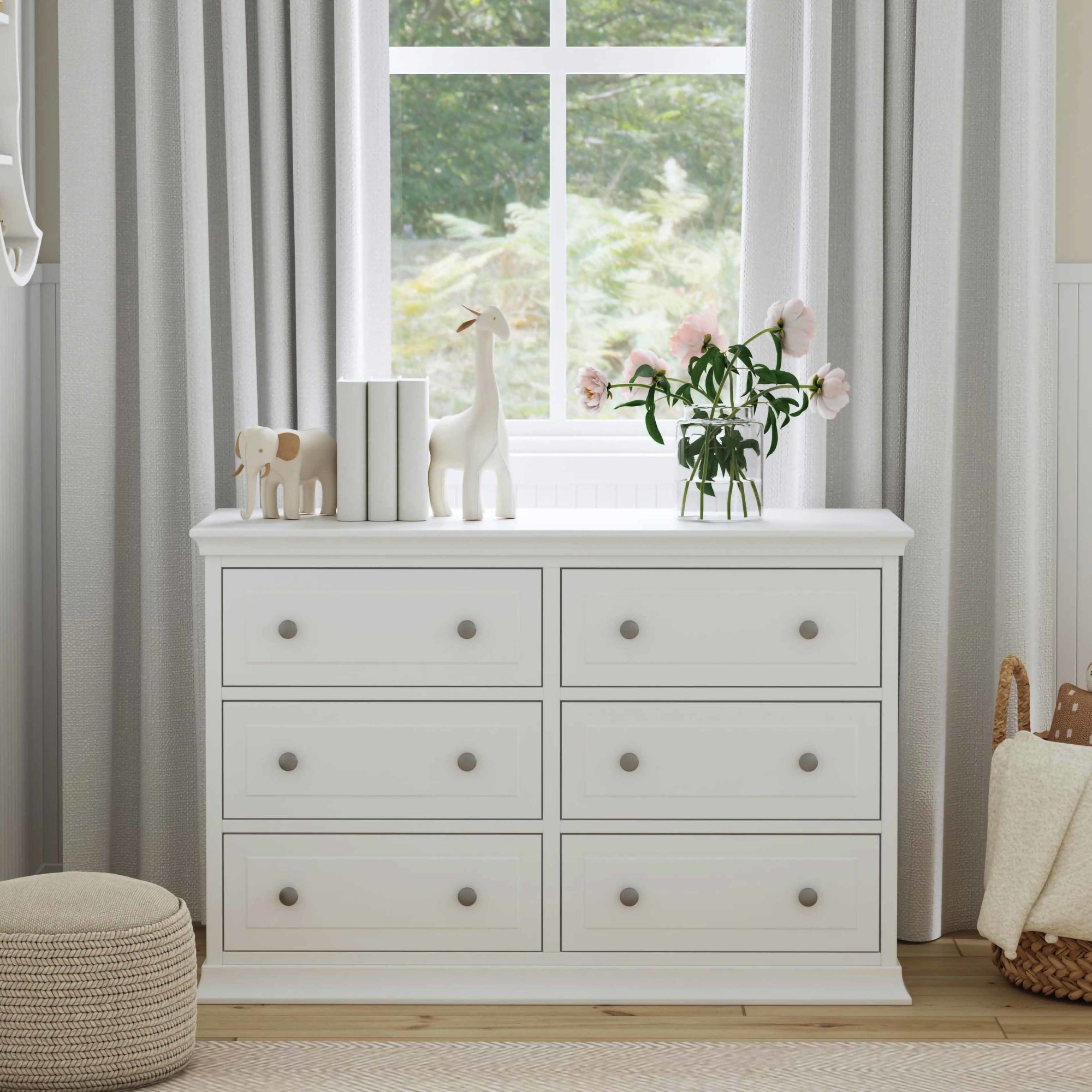M4426W,DaVinci,DaVinci Signature 6-Drawer Double Dresser in White