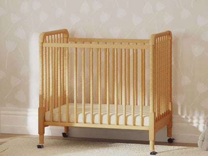 M7398HY,DaVinci,Jenny Lind 3-in-1 Convertible Mini Crib in Honey