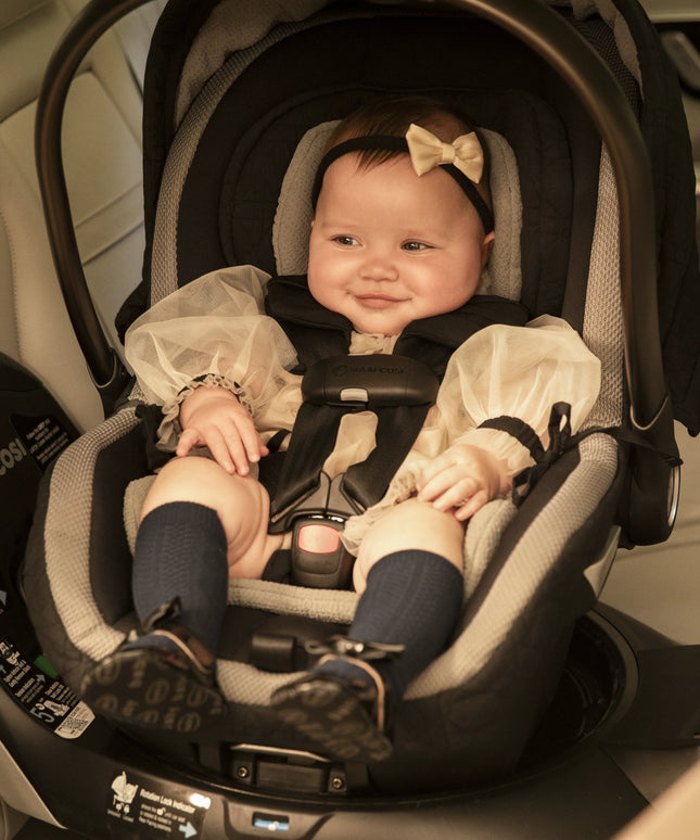 Peri™ 180° Rotating Infant Car Seat - Kindred Collection