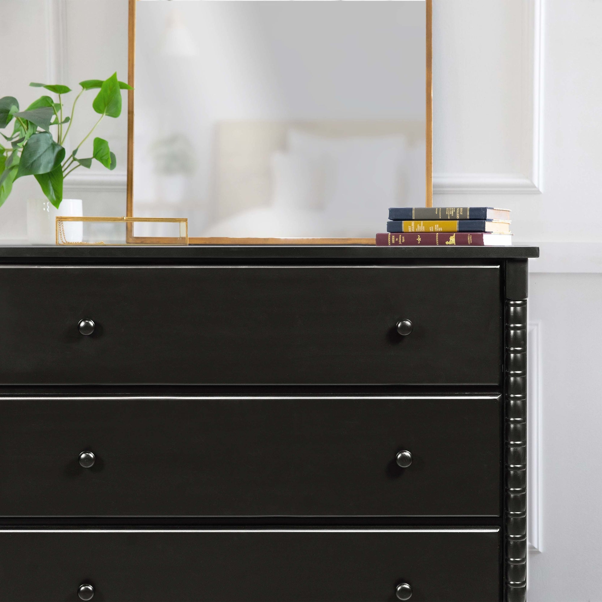 M7323E,DaVinci,Jenny Lind Spindle 3-Drawer Dresser in Ebony Black