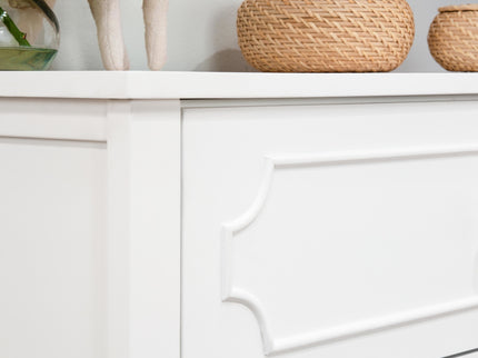 M11423W,DaVinci,Chloe Regency 3-Drawer Dresser in White