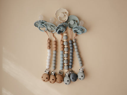Mushie Silicone Pacifier Clip | Eva