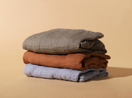 T29636DP,Babyletto,Dewdrop Muslin Mini Crib Sheet in GOTS Certified Organic Cotton