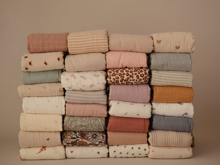 Mushie Organic Cotton Muslin Swaddle Blanket