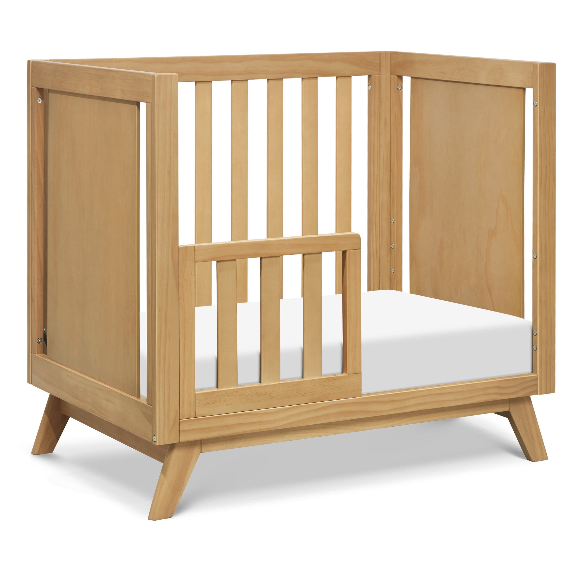 M22598HY,DaVinci,Otto 3-in-1 Convertible Mini Crib with 4 Mattress in Honey