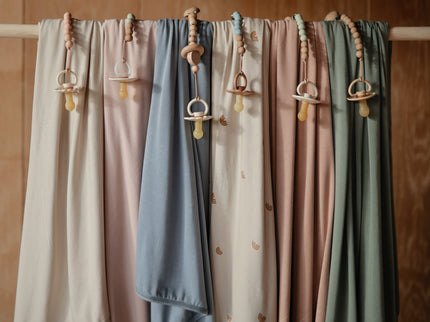 Mushie Silicone Pacifier Clip | Eva