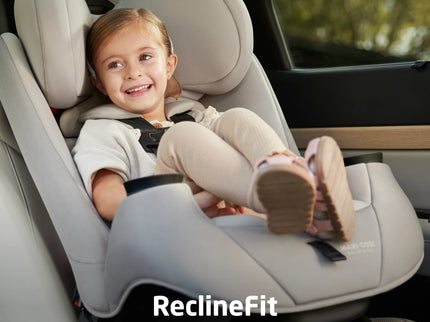 Pria™ All-in-One Convertible Car Seat with Wheeled Travel Bag