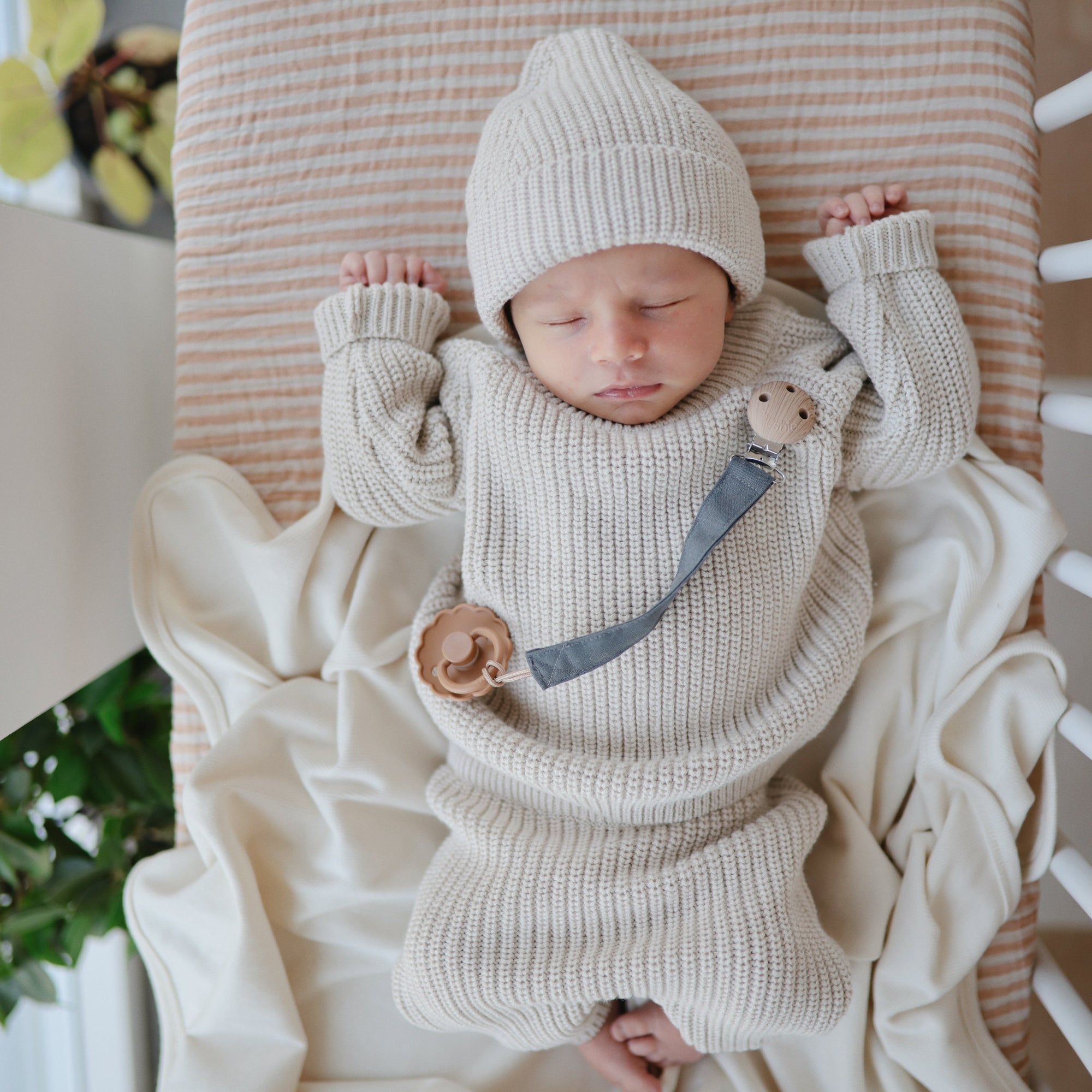 LPC-101, Linen Pacifier Clip 2-Pack