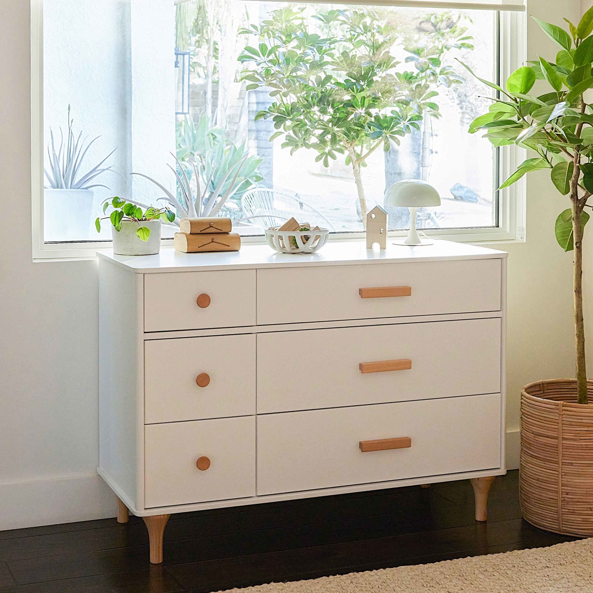 M9016WN,Babyletto,Lolly 6-Drawer Double Dresser  Assembled in White/Natural