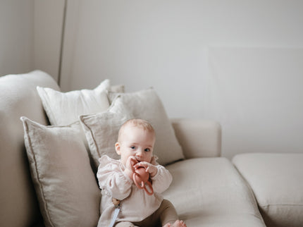 Mushie Linen Pacifier Clip 2-Pack