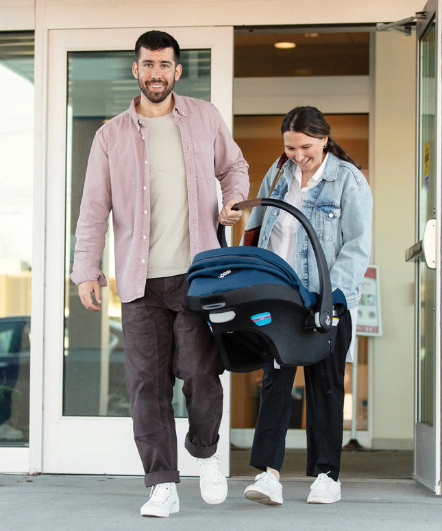 Mico™ Luxe Infant Car Seat