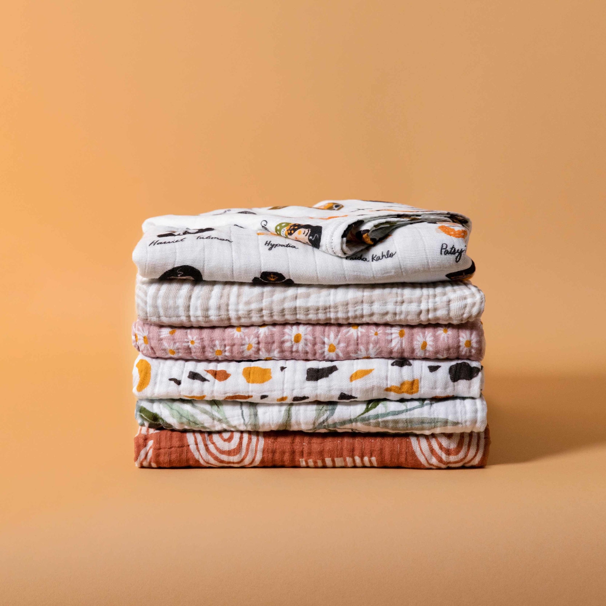 T28438,Babyletto,Women In History Muslin Swaddle in GOTS Certified Organic Cotton